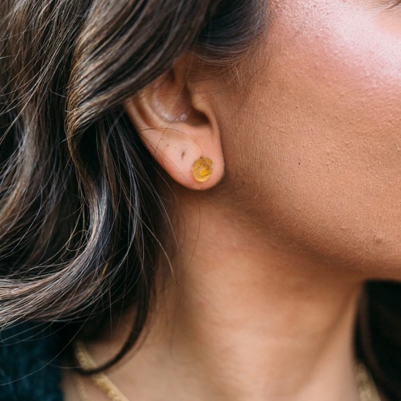 🆕 New Raw Citrine Crystal Stud Gemstone Earrings - Picture 4 of 9